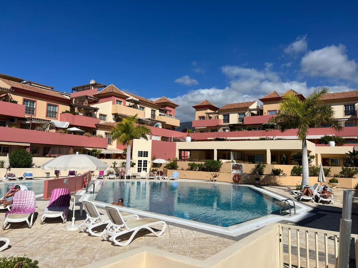 33 Pleasures Del Duque Apartment Costa Adeje  Exteriör bild